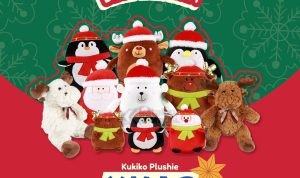 BARU! Kukiko Plushie Xmas Edition kini Tersedia di Gramedia