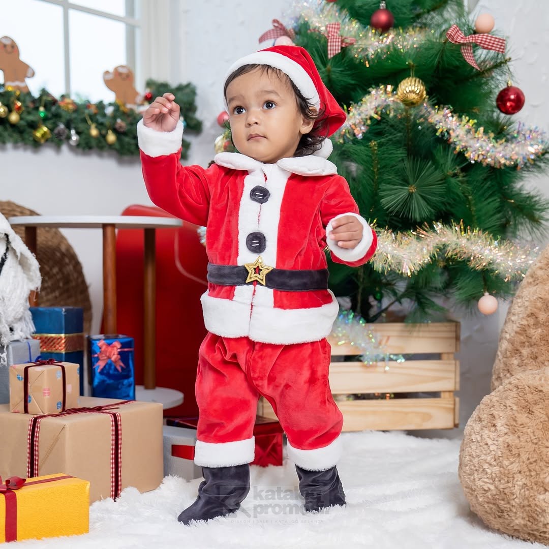 Kostum Santa Hadir Eksklusif di Mothercare Persediaan Terbatas!