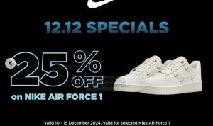 Promo JD Sports 12.12 Specials diskon 25% untuk Nike Air Force 1. Berlaku 10-15 Desember 2024, stok terbatas hanya di JD Sports.