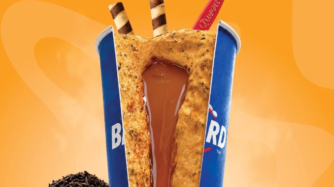 Promo Dairy Queen Royal Thai Tea Blizzard Ice Cream dengan Thai tea dan topping wafer roll crunchy