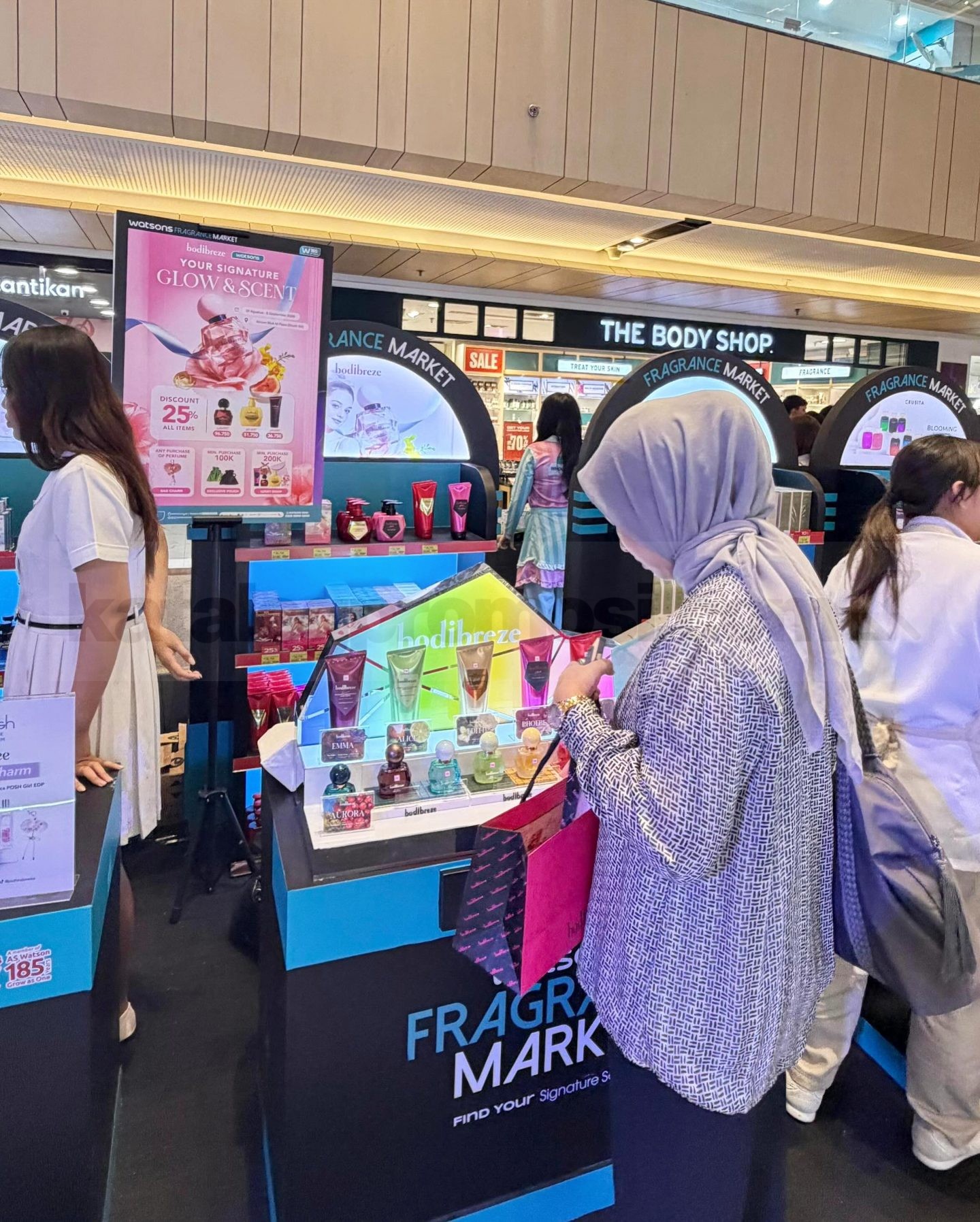 Watsons Fragrance Market di Blok M Plaza Watsons Fragrance Market di Blok M Plaza 2