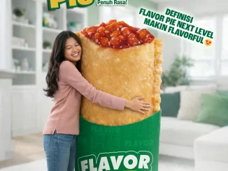 Promo Wingstop NEW! Chicken Pie Rp. 16.364 camilan savory flaky isi ayam cincang Asian Spice